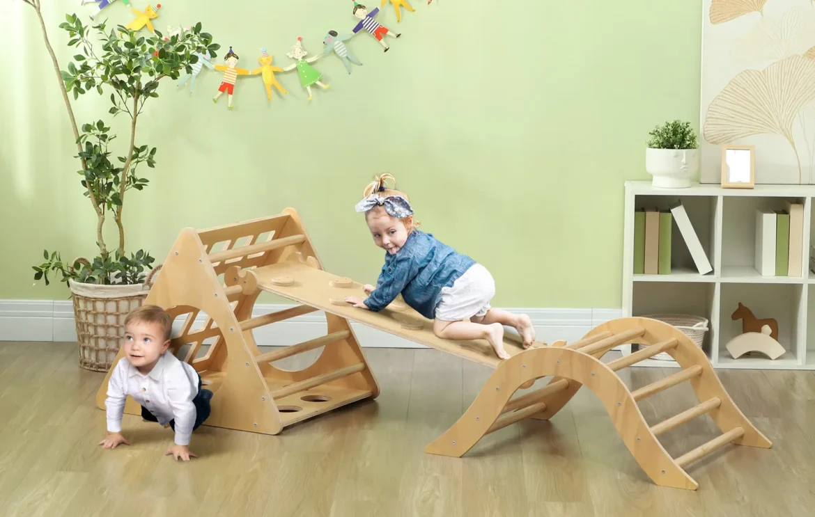 Top 3 Juegos de Escalada para Bebés: Diversión y Desarrollo de Habilidades Motoras