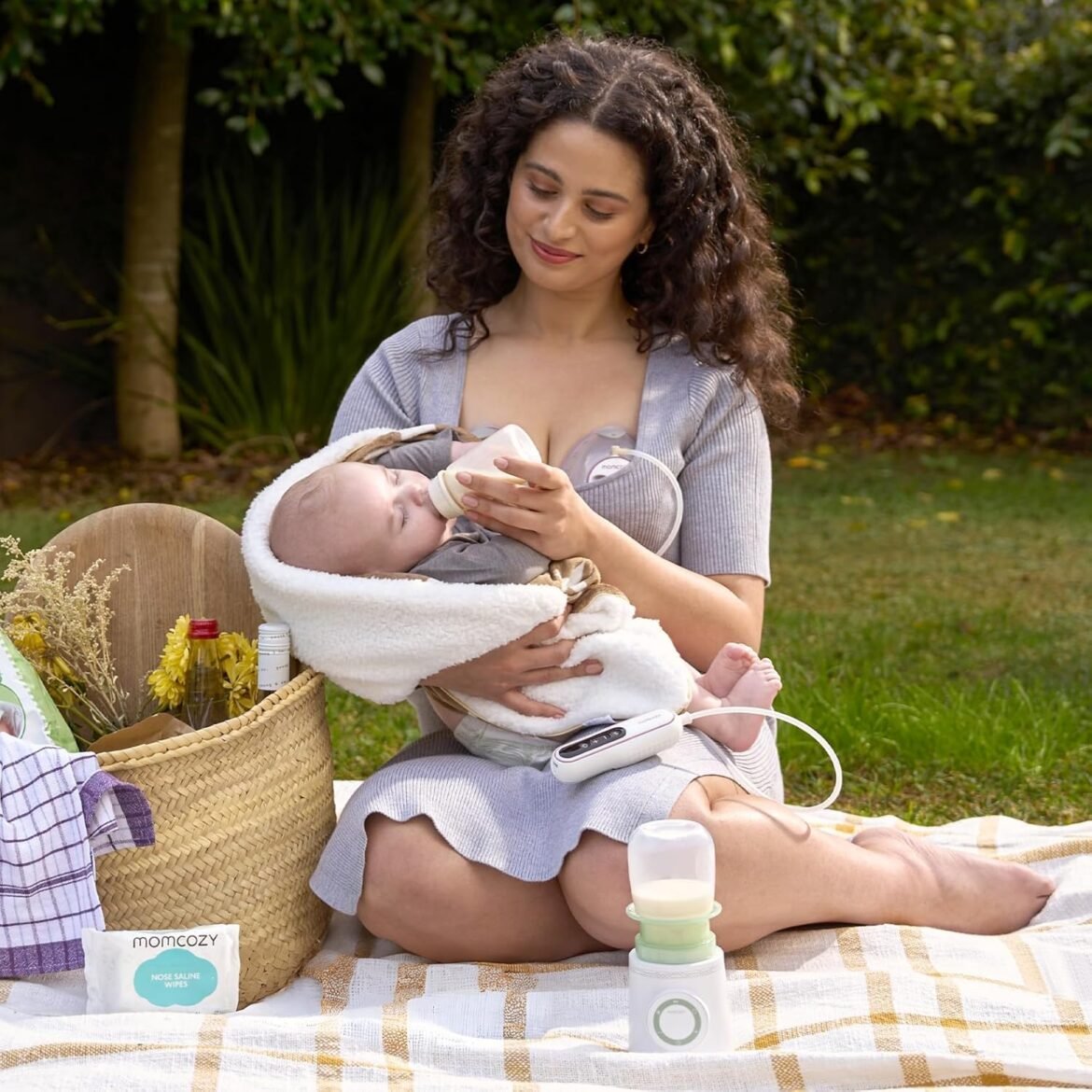 Calentador portátil de biberones Momcozy: comodidad ecofriendly para familias en movimiento